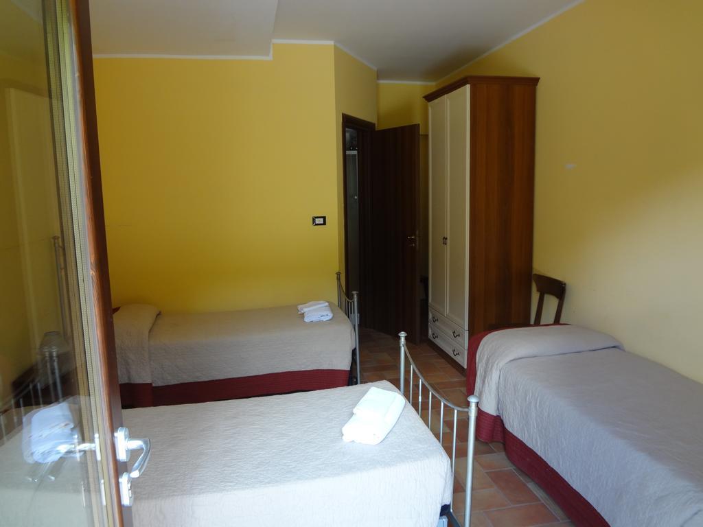 Le Stanze Di Bacco Cagnano Amiterno Quarto foto